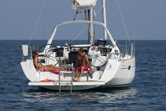 Beneteau Oceanis 41 16